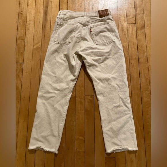 Levi’s 501 Ecru Ivory Raw Hem Jeans - Picture 12 of 14
